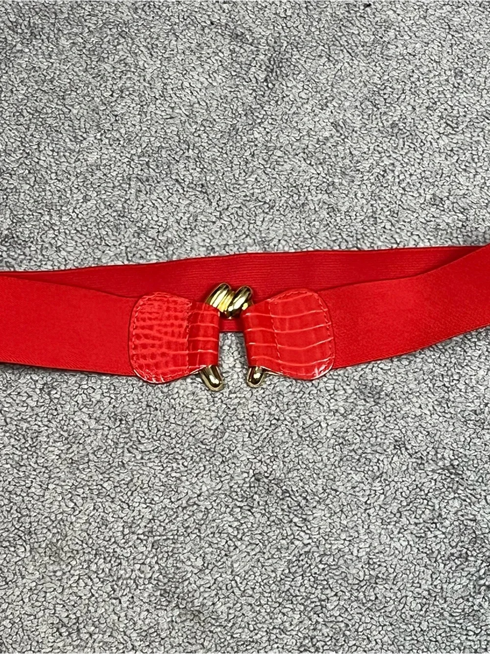 Vintage Women's Red Elastic Waist Belt with Gold Hook Buckle